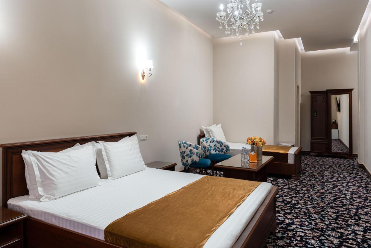 Aqua Hotel 塔什干 外观 照片